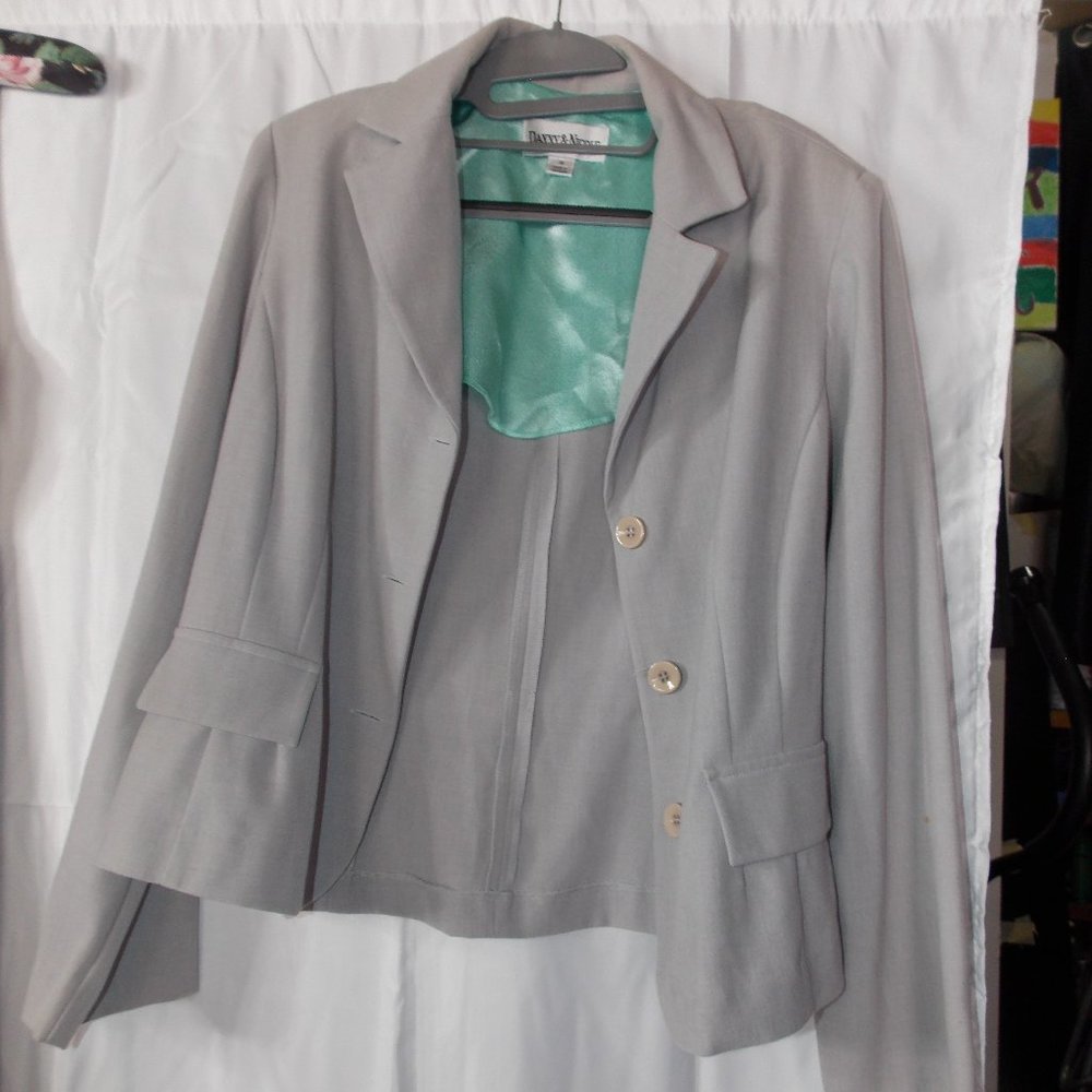 Size 14 Danny & Nicole Gray Blazer